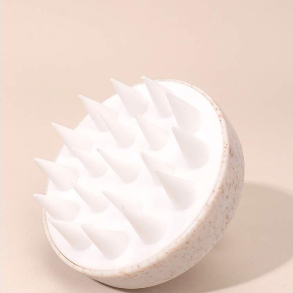 Shampoo Comb Scalp Massager 🧖♀️ - Picture 2 of 4